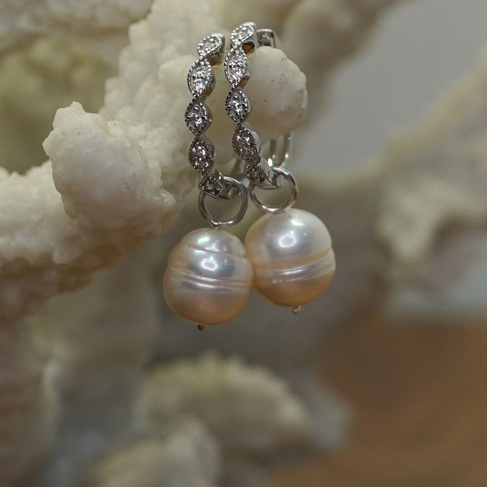 Olive Coral Charms (95) Olive Coral Charms (95)