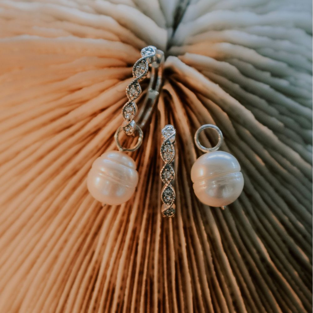 Olive Coral Charms (96) Olive Coral Charms (96)