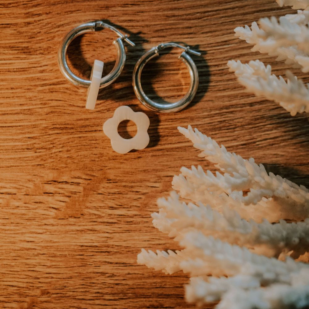 Olive Coral Coral Chunky Hoop + Shell Flower Charms (3) Olive Coral Coral Chunky Hoop + Shell Flower Charms (3)