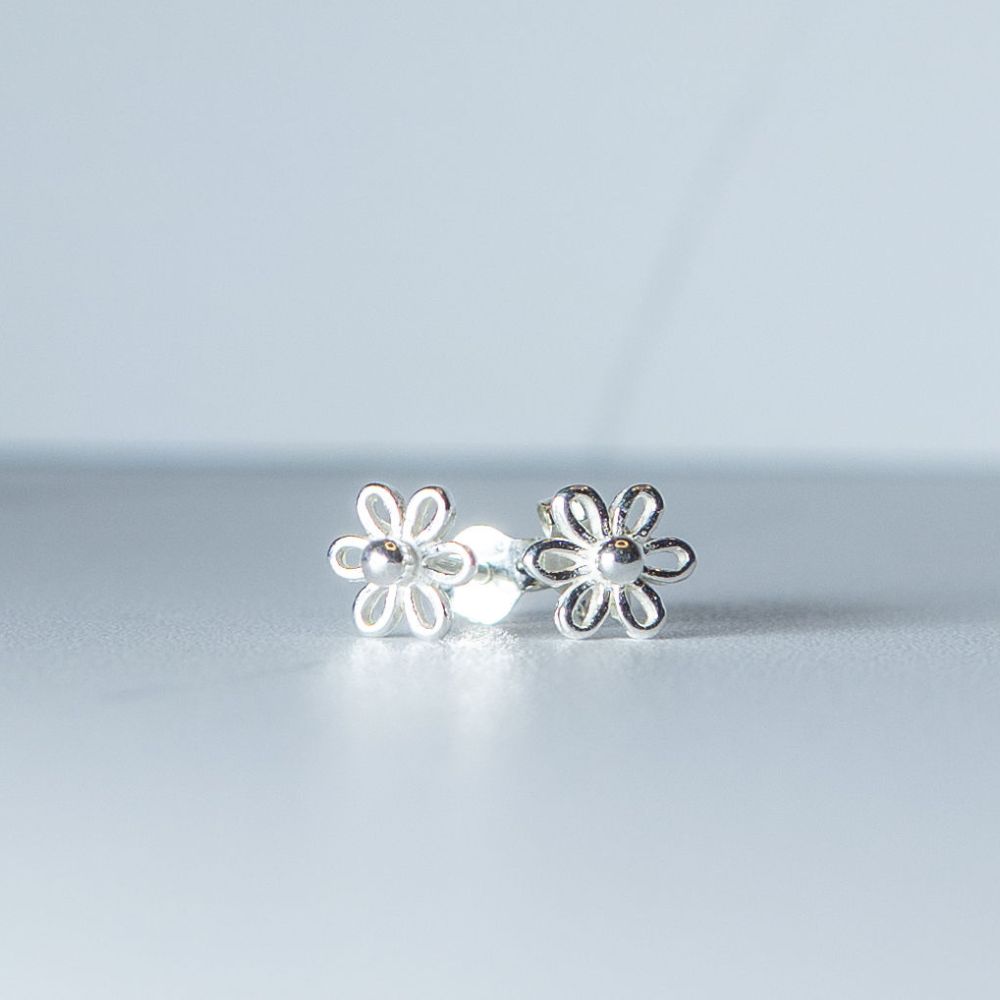 Olive Coral Kids Earrings (81) Olive Coral Kids Earrings (81)